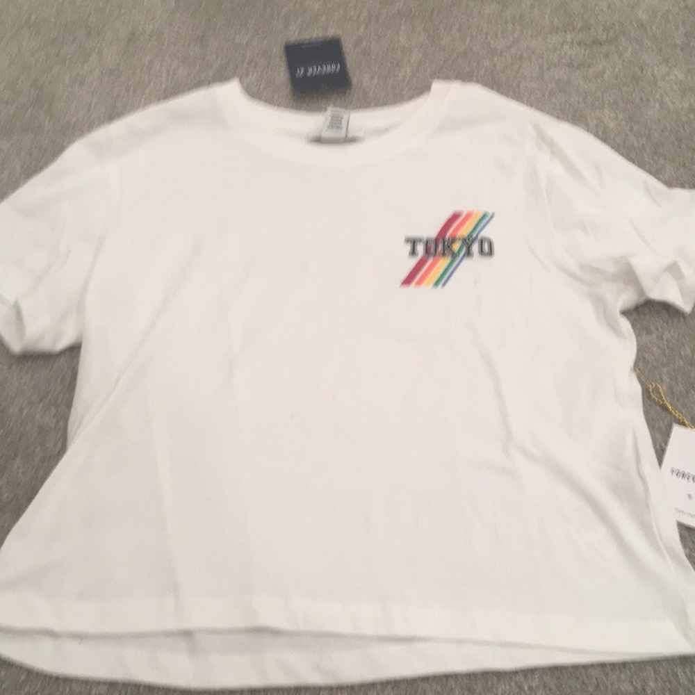 Forever 21 tee
